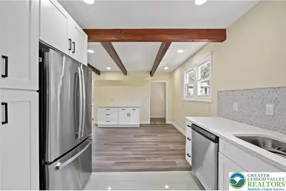 2020 Leithsville Road, Hellertown Boro, PA 18055 - Photo 7