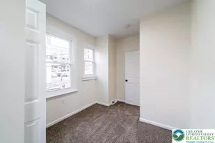 20 W Raspberry St, Bethlehem City, PA 18018 - Photo 25