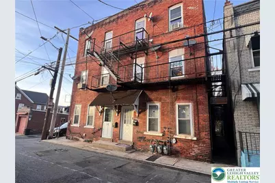 735 Laufer Street, Bethlehem City, PA 18015 - Photo 1