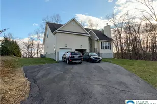 106 Hilda Ct, Smithfield Twp, PA 18301 - Photo 1