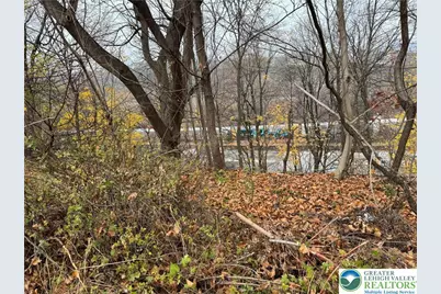 W Madison Street, Easton, PA 18042 - Photo 3