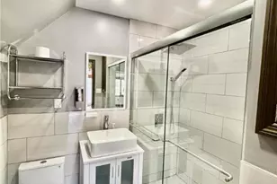 5449 Depues Rd, Lower Mt Bethel Twp, PA 18013 - Photo 15