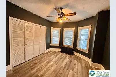 35 E Pennsylvania Avenue, Pen Argyl Boro, PA 18072 - Photo 5