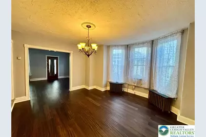 35 E Pennsylvania Avenue, Pen Argyl Boro, PA 18072 - Photo 3