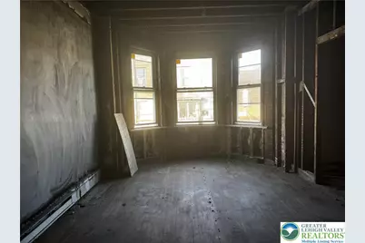 109 S Main Street, Nazareth Boro, PA 18064 - Photo 7