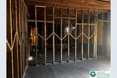 109 S Main Street, Nazareth Boro, PA 18064 - Photo 13