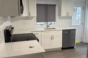 1117 Whitney Ave, Palmer Twp, PA 18045 - Photo 3