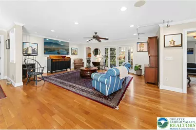 1978 Sunderland Drive, Bethlehem City, PA 18015 - Photo 13