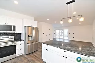 501 Skyline Dr, Allentown City, PA 18103 - Photo 15