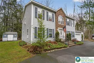 216 Pheasant Pl, Tobyhanna, PA 18466 - Photo 1