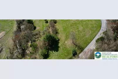 T425 2 Whitey B Drive, Polk Twp, PA 18058 - Photo 7