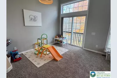 5229 High Vista Drive, South Whitehall Twp, PA 18069 - Photo 3