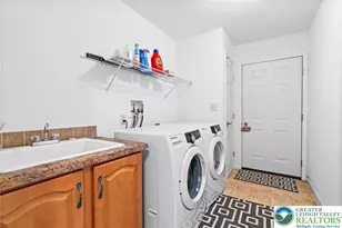 614 Wynonah Dr, South Manheim Twp, PA 17922 - Photo 33