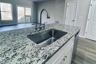 318 Barbers St, Allentown, PA 18103 - Photo 21