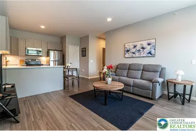 948 N Front Street #C-5, Allentown City, PA 18102 - Photo 3