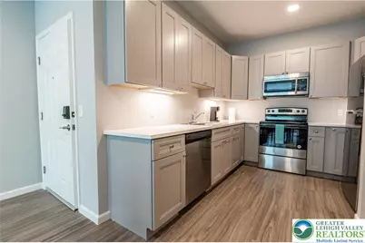 948 N Front Street #C-2, Allentown City, PA 18102 - Photo 7