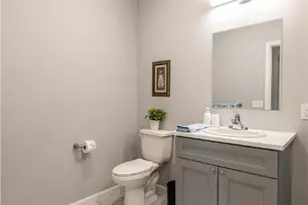 948 N Front St, Allentown City, PA 18102 - Photo 13