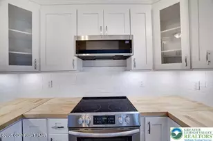 9390 Birch Ln, Coolbaugh Twp, PA 18466 - Photo 11