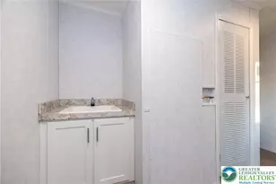 465 Royal Manor Rd, Williams Township, PA 18042 - Photo 19