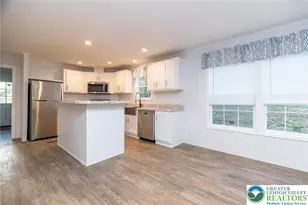 465 Royal Manor Rd, Williams Township, PA 18042 - Photo 5