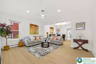 43 Evergreen St, Nazareth Boro, PA 18064 - Photo 5