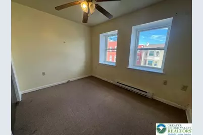 210 N 6th #C3, Allentown, PA 18102 - Photo 7