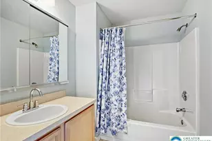 7680 Cross Creek Circle, Upper Macungie Township, PA 18031 - Photo 9