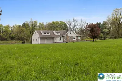 1790 Friedensville Road, Lower Saucon Township, PA 18015 - Photo 3