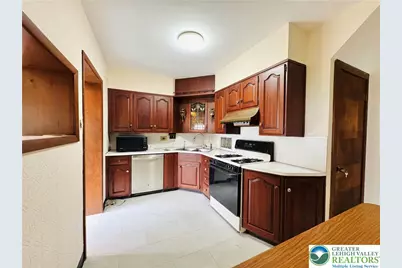 2619 Broad Street, Palmer Twp, PA 18045 - Photo 9