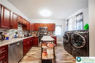 2239 Freemansburg Ave, Easton, PA 18042 - Photo 7