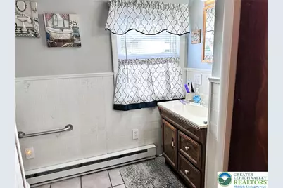 201 Church Street, Catasauqua Boro, PA 18032 - Photo 9