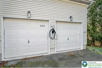 2121 Warwick Circle, Coolbaugh Twp, PA 18466 - Photo 3