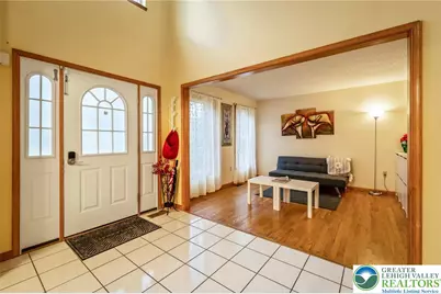 2121 Warwick Circle, Coolbaugh Twp, PA 18466 - Photo 13