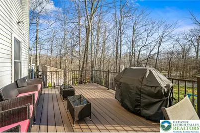 2121 Warwick Circle, Coolbaugh Twp, PA 18466 - Photo 7