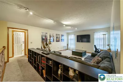 2121 Warwick Circle, Coolbaugh Twp, PA 18466 - Photo 43