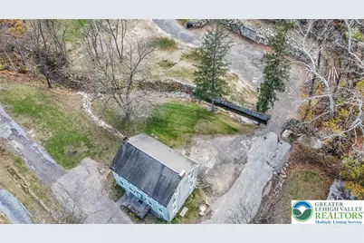 4828 Huckleberry Road, South Whitehall Township, PA 18069 - Photo 37