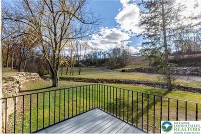 4828 Huckleberry Road, South Whitehall Township, PA 18069 - Photo 9