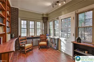 1808 Sycamore St, Bethlehem City, PA 18017 - Photo 5