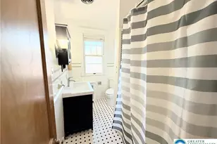 521 N 25th St, Allentown City, PA 18104 - Photo 9