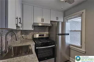 123 E Garrison St, Bethlehem City, PA 18018 - Photo 9