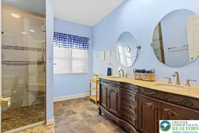 60 Glenmoor Circle N, Palmer Twp, PA 18045 - Photo 21