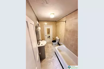 373 E High Street, Hellertown Boro, PA 18055 - Photo 11