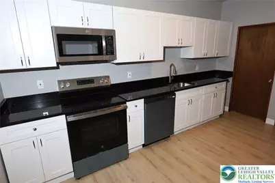 113 W Frankford Street, Bethlehem City, PA 18018 - Photo 3