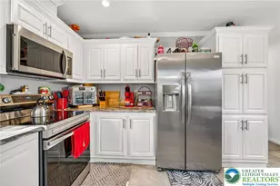 8792 Turkey Ridge Rd, Upper Macungie Township, PA 18031 - Photo 11