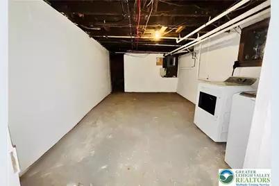 405 N 6th Street, Allentown, PA 18102 - Photo 11