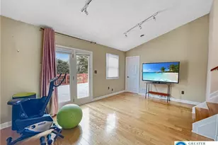 135 High Point Ln, Easton, PA 18042 - Photo 9