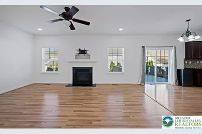 17 Stonecreek Court, Palmer Twp, PA 18045 - Photo 13