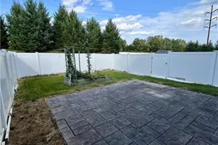 306 Milkweed Dr, Upper Macungie Township, PA 18104 - Photo 19