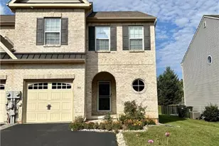 306 Milkweed Dr, Upper Macungie Township, PA 18104 - Photo 1