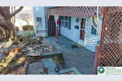 228 W Abbott Street, Lansford Boro, PA 18232 - Photo 3